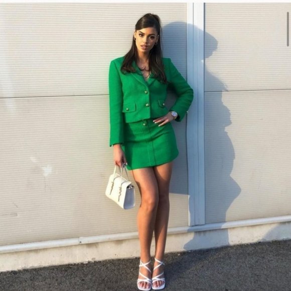 NWT ZARA 2 PIECE TEXTURED BLAZER + SKIRT APPLE GREEN - Picture 2 of 8